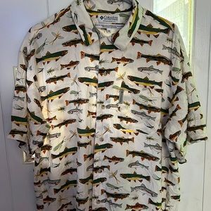 Columbia All over print Fish Shirt
